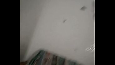 COGEMOS A ESCONDIDAS en la casa de sus PADRES
                   COGEMOS A ESCONDIDAS en la casa de sus PADRES muchos negros