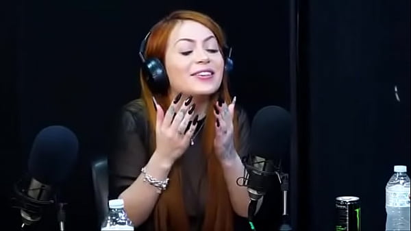 Mari Ávila e Elisa Sanches - Sexo Oral