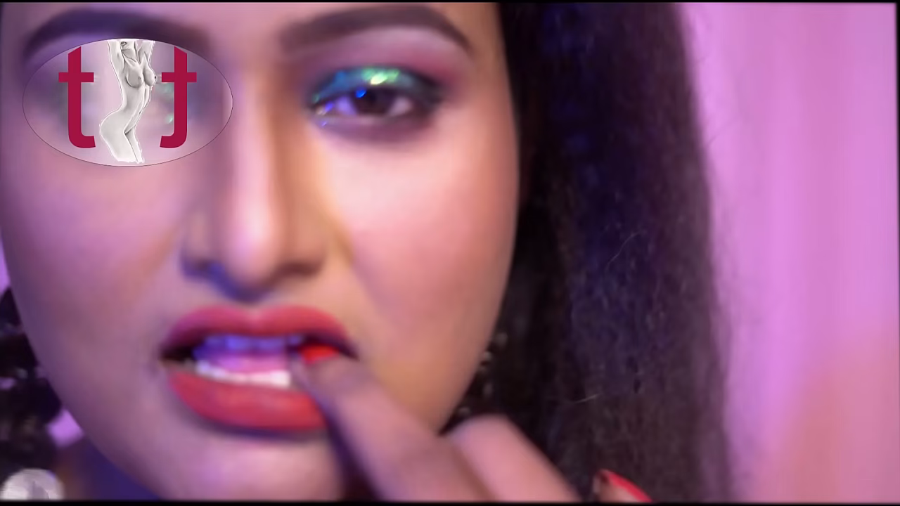 Its Fashion Fiesta - Indian beauty in gorgeous Saree