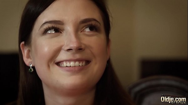 Download Video - Teen deepthroat blowjob and cumshot from old man with thicc cock