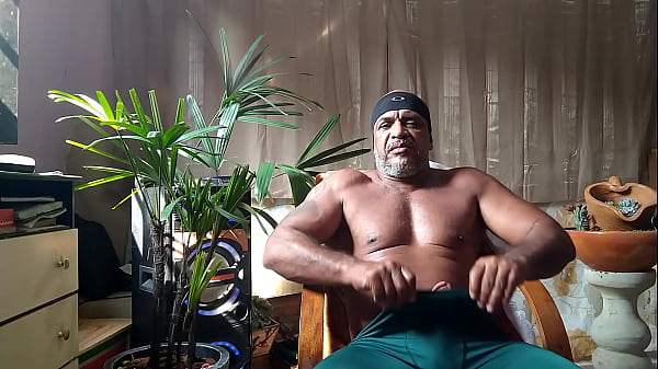 PORNSTAR BRASIL - BRAZILIAN BEAR FAT COCK