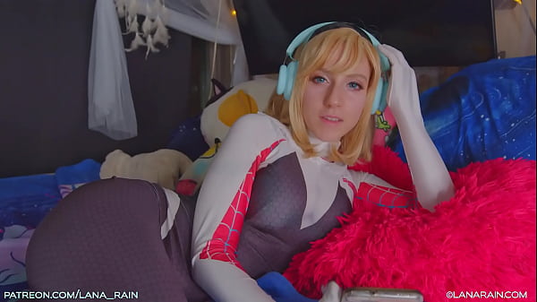 Download Video - Do You Want To Date Spider Gwen
