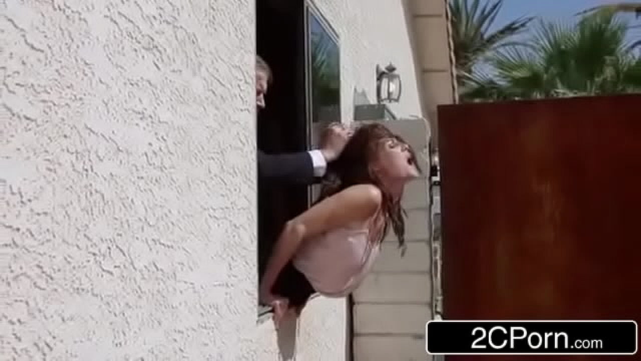 tipo con gran polla follando a las criadas de su novia
                     big dick in pussy big dick fuck big dick sex dick in pussy fucked by big dick muchos negros