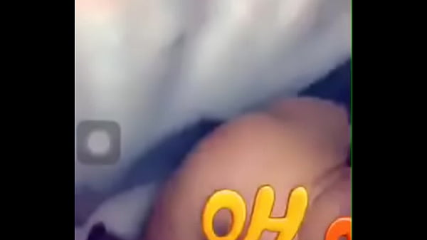 Chubby girl twerks in shower