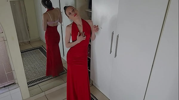 Bet you cant keep your pants on while watching me undress