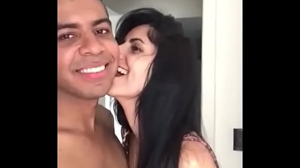 Punjabi girlfriend sucking dick