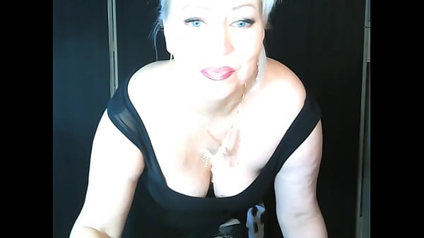 Luxurious Russian mature MILF whore AimeeParadise!