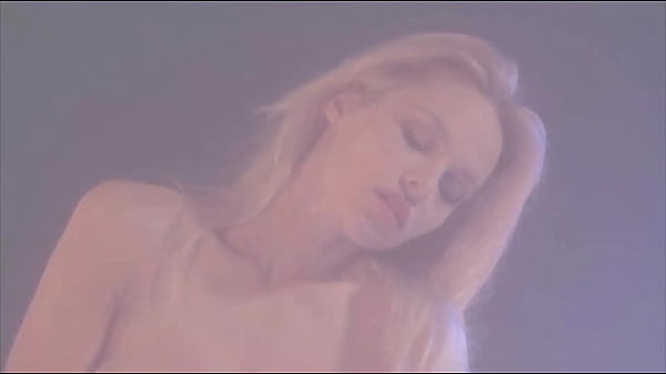 Pamela Anderson Snapdragon HD