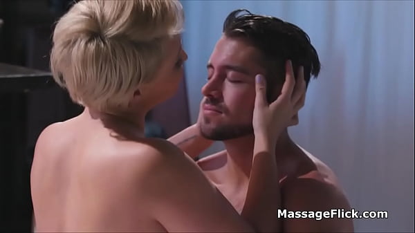 Oily romantic massage ends with hot fuck