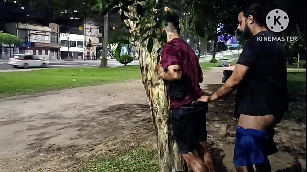 URSÃO ENCHEU ME CU DE PORRA NA PRAÇA.