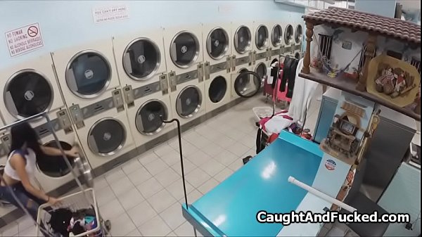 Fucking busty teen at laundromat