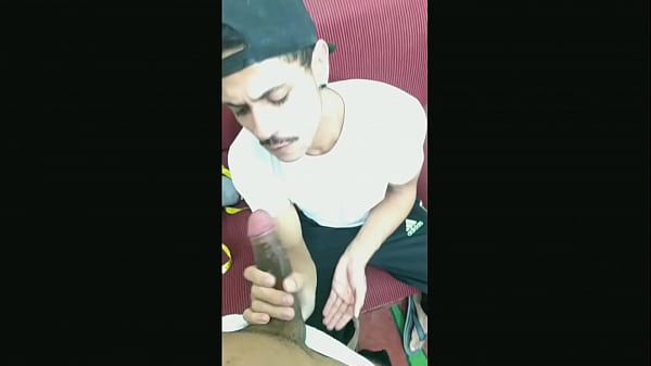 Download Video - MEDINDO A ROLA DO MEU AMIGO