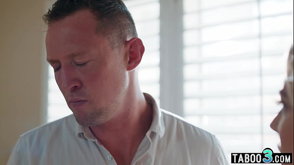 Download Video - Skinny blonde MILF Kenna James celebrating her birthday on a huge cock