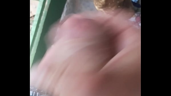 Download Video - meu pal ta durro igual um poste bati uma sozinho
