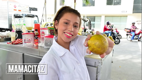 Download Video - CARNEDELMERCADO - &lpar;Siarilin Martinez&comma; Charles Gomez&rpar; - Skinny Short Hair Latina Tries Porn For The First Time And Loves It