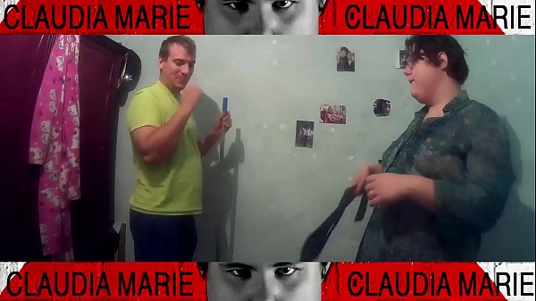Pushing the fat woman against the wall to dominate her and make her very bitchy. Domination for the obese soup