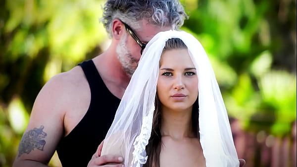Pervypops - Stepdad Did So Much More Than Walk Me Down The Aisle - Jewel Diamant, Mike Mancini