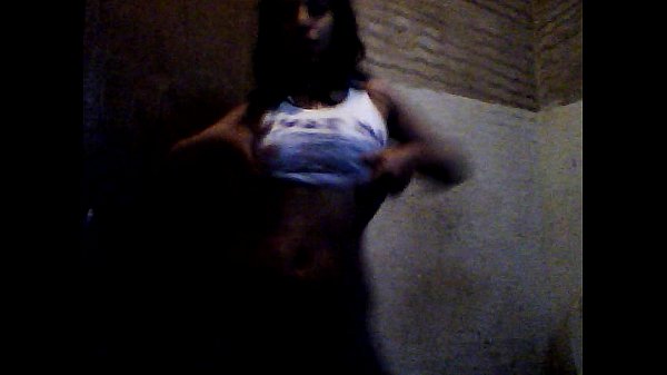 Sexy dancing girl
