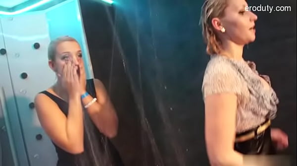 Wet model asstomouth
