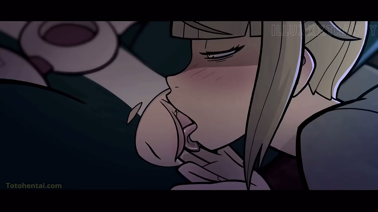 Himiko Toga y Uraraka Ochako comi&eacute_ndose los co&ntilde_os