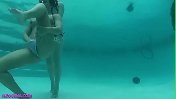 Download Video - Wenona's underwater fantasy accomplished&period;