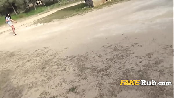 British Tourist Blows Cop Outdoor To Get Out Of Trouble