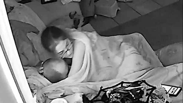 Quickie starts on the couch and ends in the bedroom