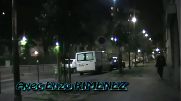 287 muscle boy fucked by 2 bboys in discret undergournd