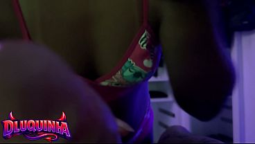 La traviesa campesina pidió sexo sin condón, incluyendo una eyaculación dentro, sexo placentero y real.
                   La traviesa campesina pidió sexo sin condón, incluyendo una eyaculación dentro, sexo placentero y real. muchos negros
