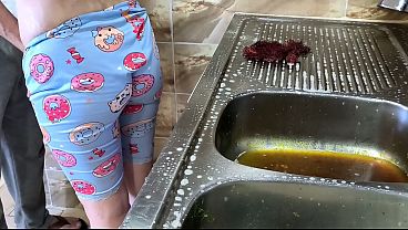 A Saudi sponsor has sex with his Egyptian maid while his wife is away.
