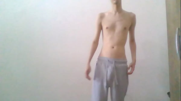 Download Video - Hung guy trying out clothes for date night