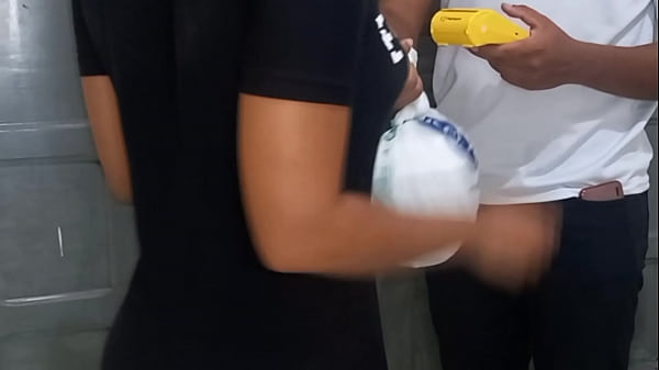Delivery man fucked my ass to pay for lunch