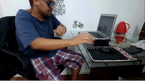 Juliana, novinha de s&atilde;o paulo caiu na net fodendo com o namorado thiago