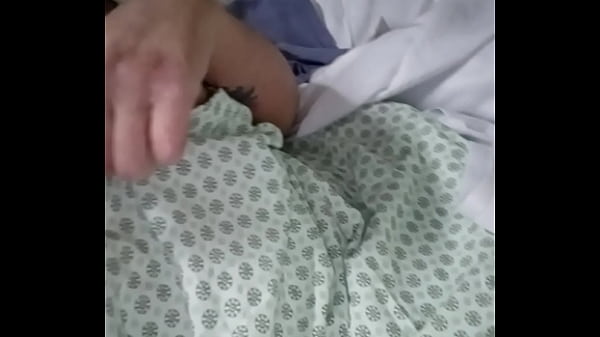 Julia Fontanelli masturbating in the hospital