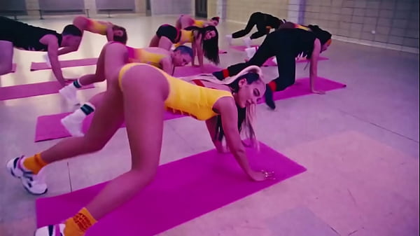 Dua Lipa 10 min Shaking Ass slow motion
