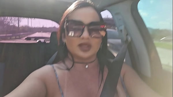 My friend is using a sex app with her innocent aunt, and she takes a detour to order a relaxing massage.