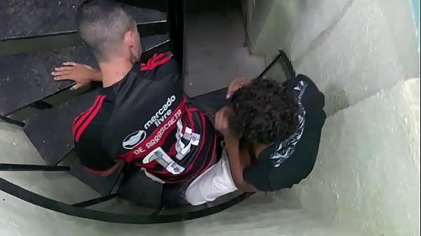 Meu amigo pegou fudendo com o ex dele