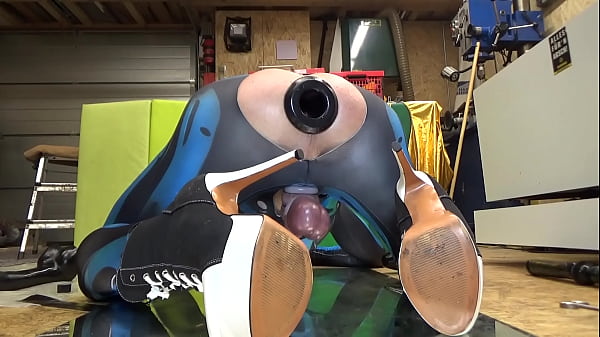 Extremeslut66 and her XO Spekulum