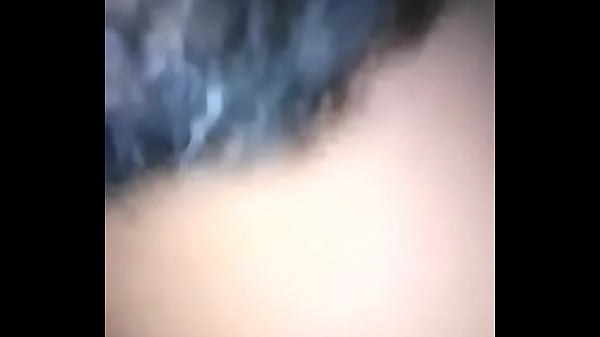 Download Video - StarMe Share - Novinha morena mostrando a bucetinha cabeluda