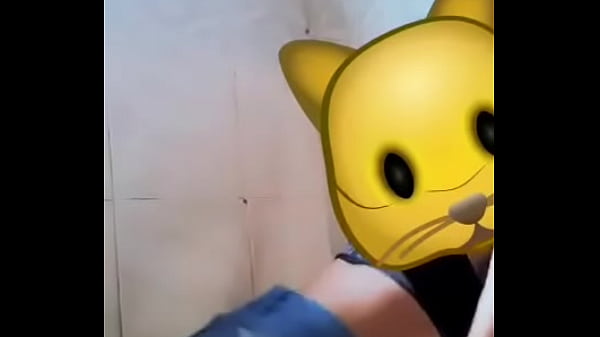 Novinha dançando funk