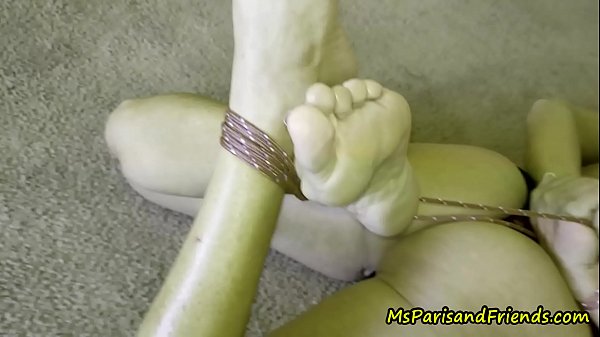 Housewife Bondage Foot Worship