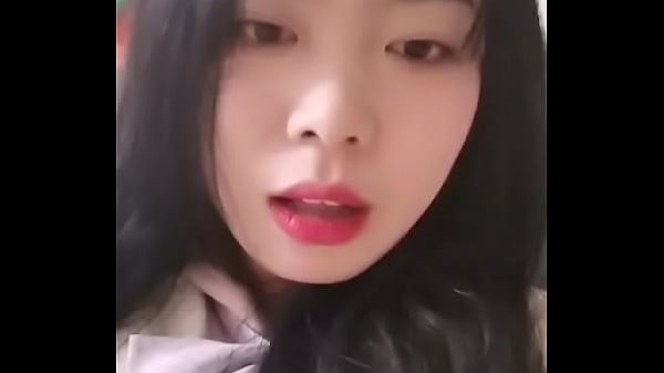可爱的中国女