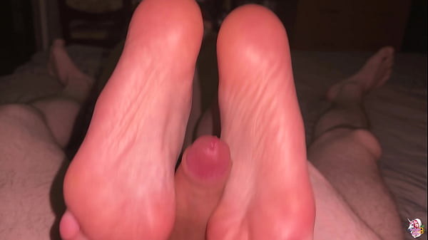 Playthrough Split Fiction Turns Into Rough Fuck With Creampie For Juicy Brunette