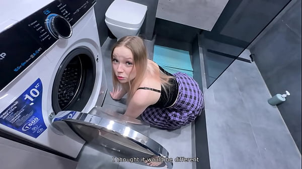 Stepsister Fucked while Stuck! - She Begged to Be Fucked Again and Filled With Cum in Her Mouth