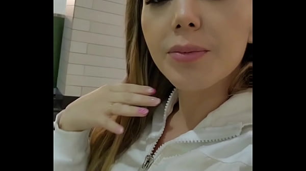 No pantys in a shopping in peru, showing my pussy