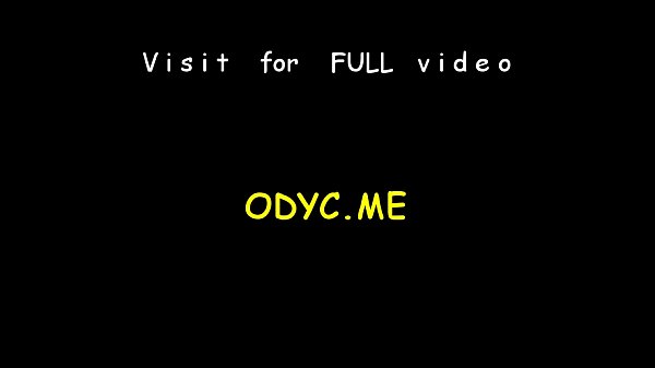 Ce Vieux Garçon Sait Comment Séduire Une Chienne Beaucoup Plus Jeune