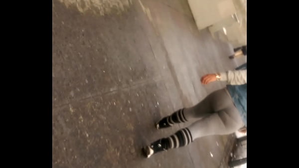 Thick shorty in sweats