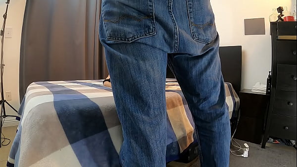 Download Video - Candy Cruise Tied and Ab&ast;sed LEFT 2