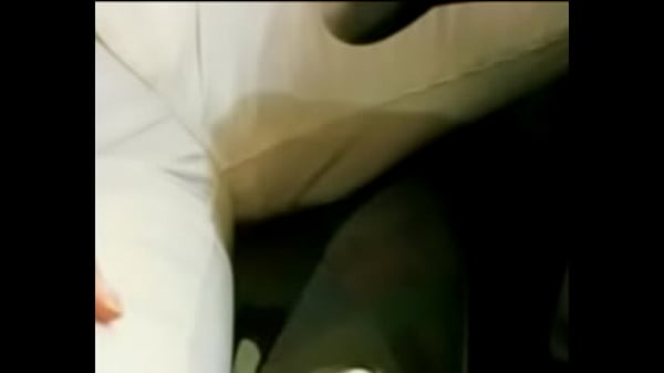 Jean Blanc Sophia Mouillant Dans La Voiture