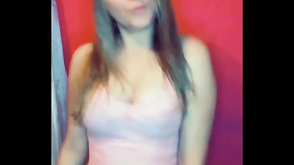 La Puta de Miriam bailando Table Dance